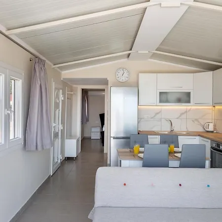 Faraklata Cottages * Faraklata